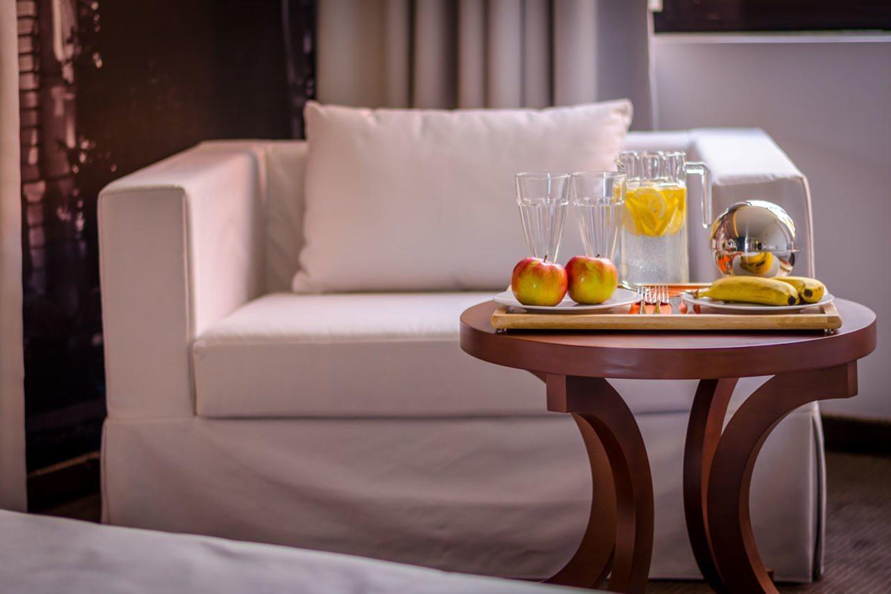 Hotel Passport เบลเกรด ภายนอก รูปภาพ